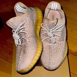 Yeezy boost 350 “Synth Reflective”